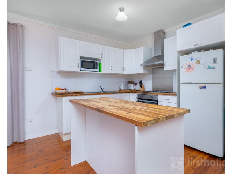 6 Blackbutt Street, Beerwah QLD 4519