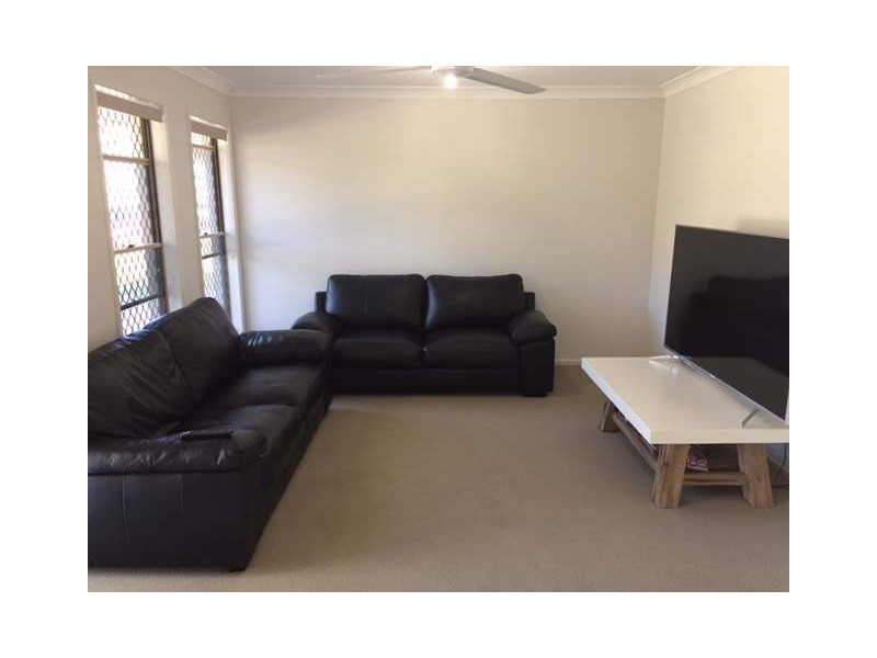 45 Lakefield Crescent, Beerwah QLD 4519