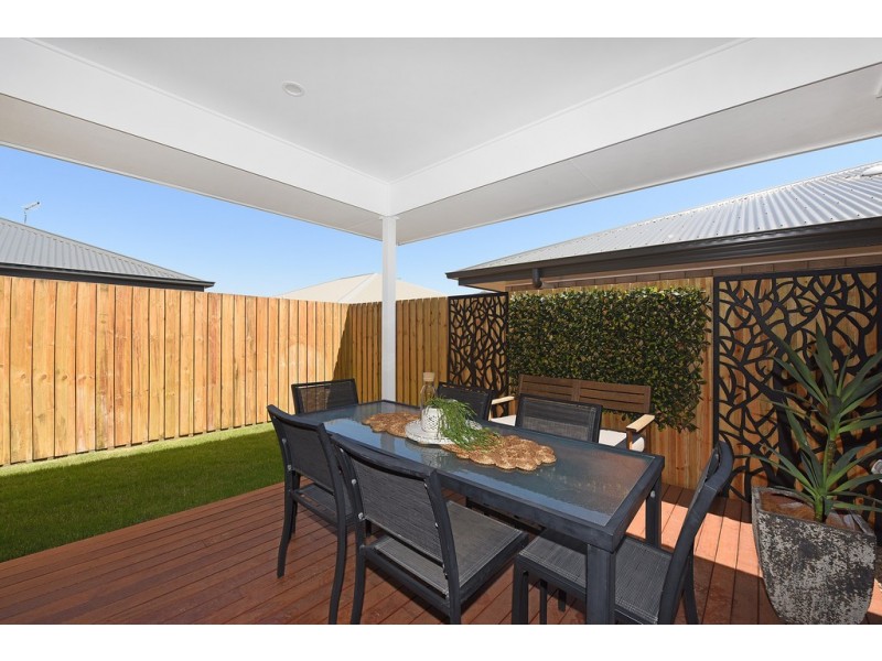 28/20 Crumpton Place, Beerwah QLD 4519