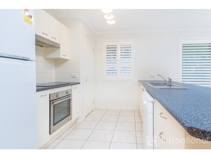 25 Railway Parade, Glass House Mountains QLD 4518