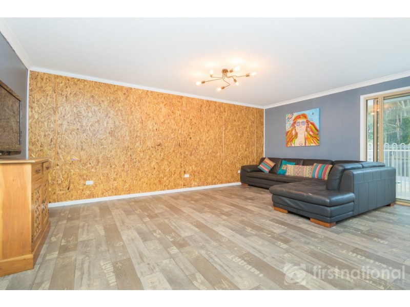 25 Railway Parade, Glass House Mountains QLD 4518