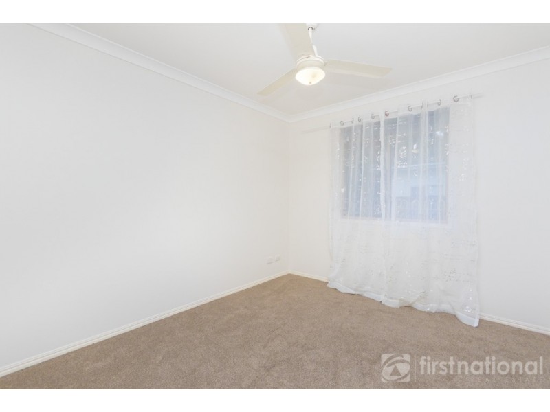 25 Railway Parade, Glass House Mountains QLD 4518