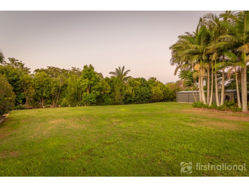 9 Peak View Place, Glass House Mountains QLD 4518