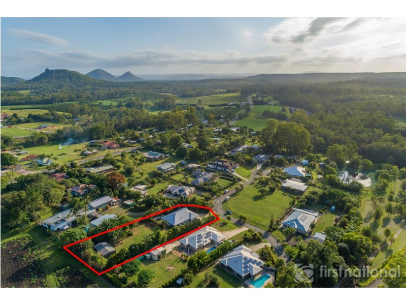 9 Peak View Place, Glass House Mountains QLD 4518