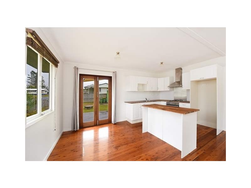 6 Blackbutt Street, Beerwah QLD 4519