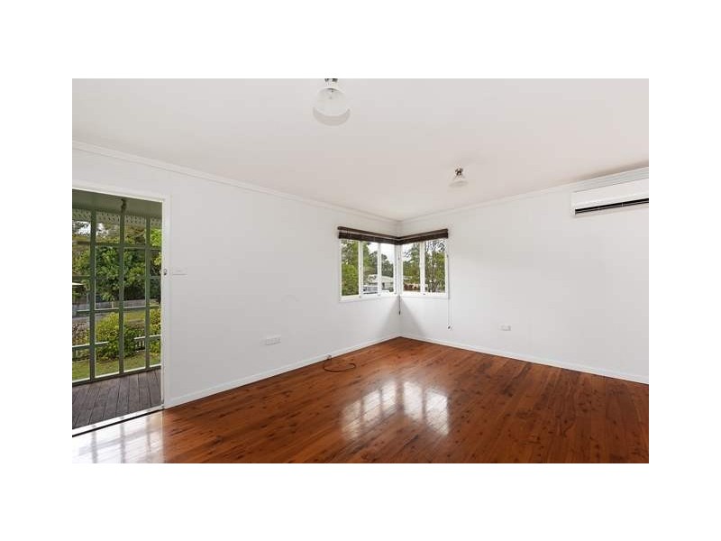 6 Blackbutt Street, Beerwah QLD 4519