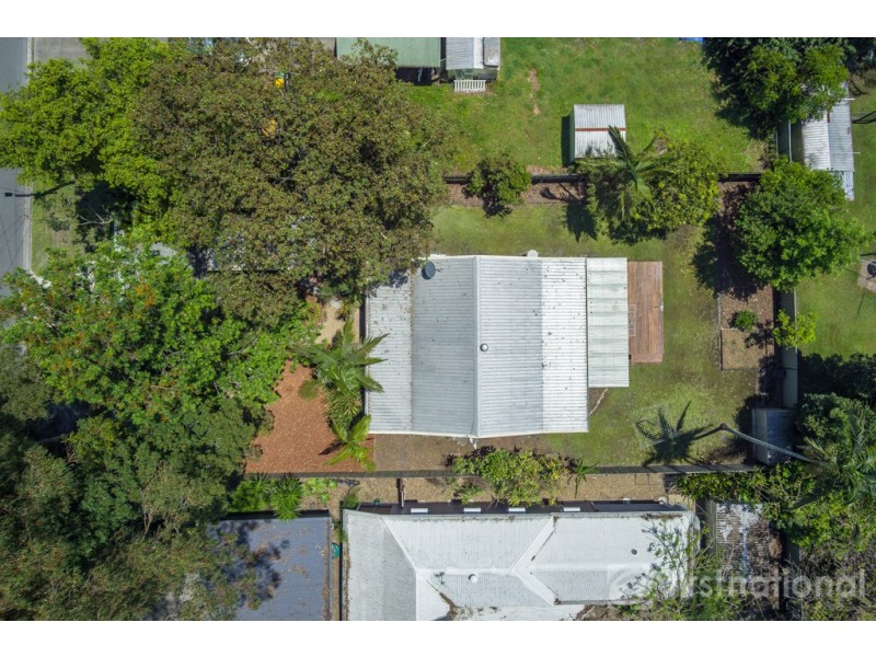 15 Montrose Street, Beerwah QLD 4519