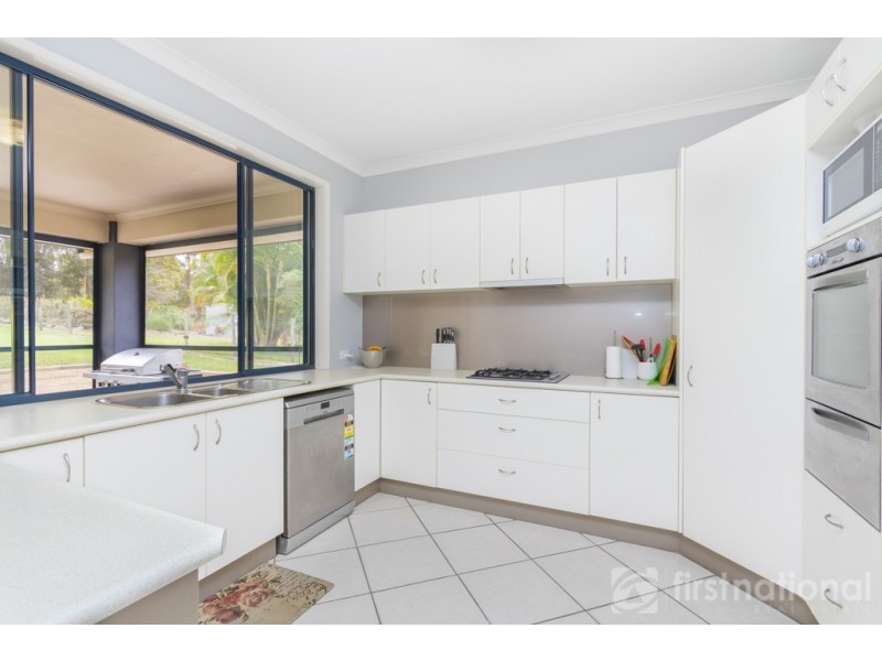 50 Carnarvon Drive, Beerwah QLD 4519