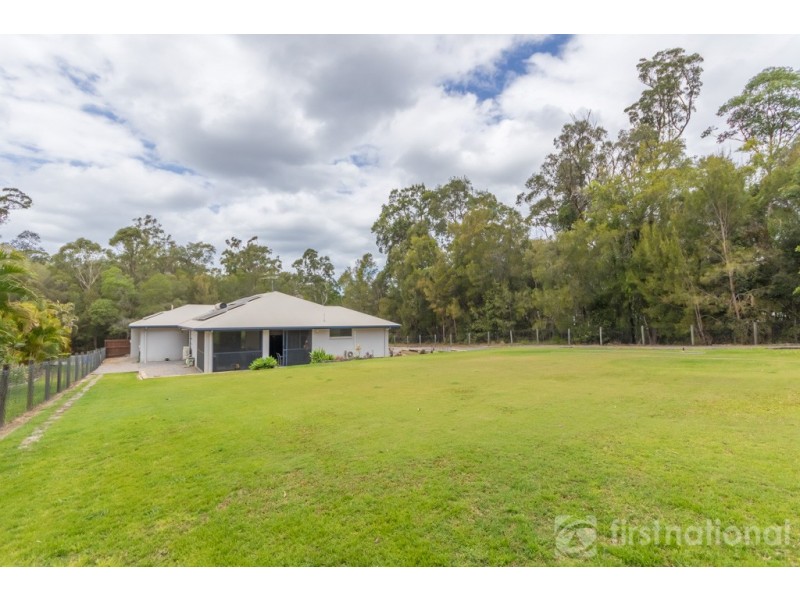 50 Carnarvon Drive, Beerwah QLD 4519
