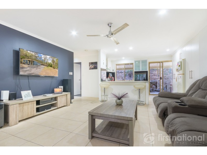 2106 Old Gympie Road, Glass House Mountains QLD 4518
