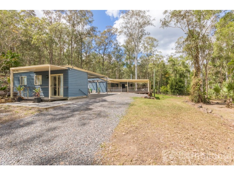 2106 Old Gympie Road, Glass House Mountains QLD 4518
