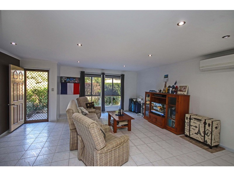 24 Redwood Court, Landsborough QLD 4550