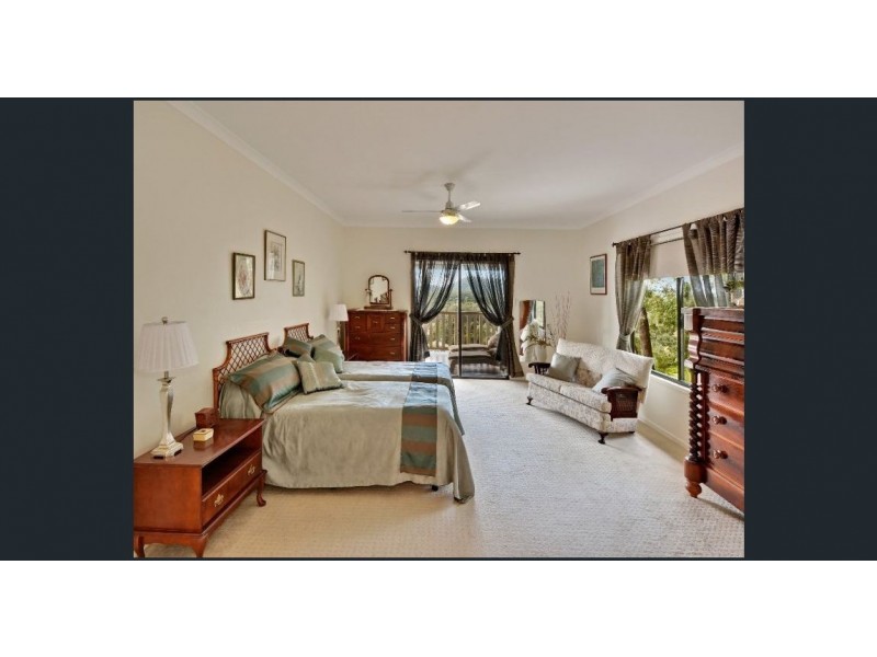 7 Knowles Place, Glass House Mountains QLD 4518