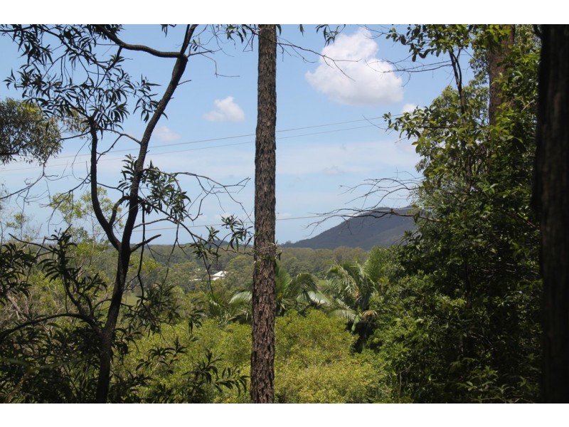 666 Peachester Road, Beerwah QLD 4519
