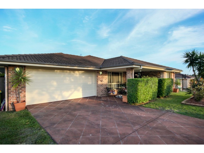 13 Usher Boulevard, Beerwah QLD 4519