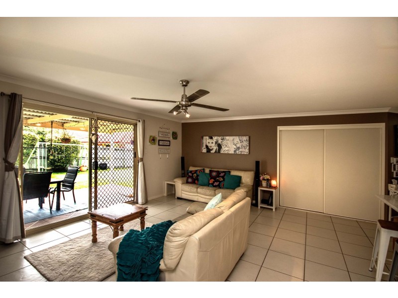 13 Usher Boulevard, Beerwah QLD 4519