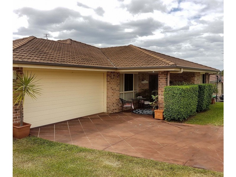 13 Usher Boulevard, Beerwah QLD 4519