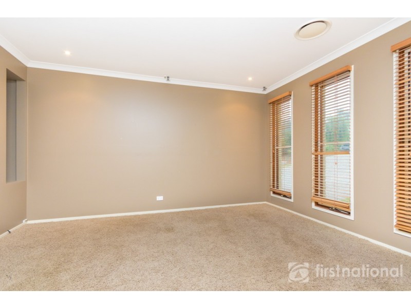 15 Sharyn Place, Glass House Mountains QLD 4518