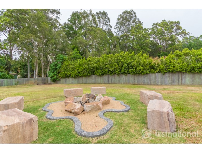 15 Sharyn Place, Glass House Mountains QLD 4518