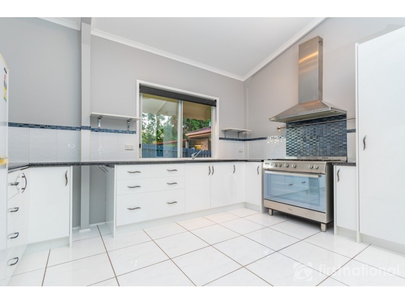 7 Alexandra Ct, Glass House Mountains QLD 4518