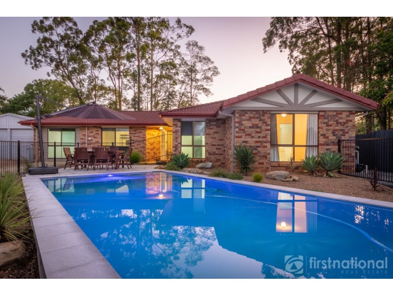 7 Alexandra Ct, Glass House Mountains QLD 4518