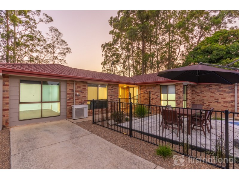 7 Alexandra Ct, Glass House Mountains QLD 4518