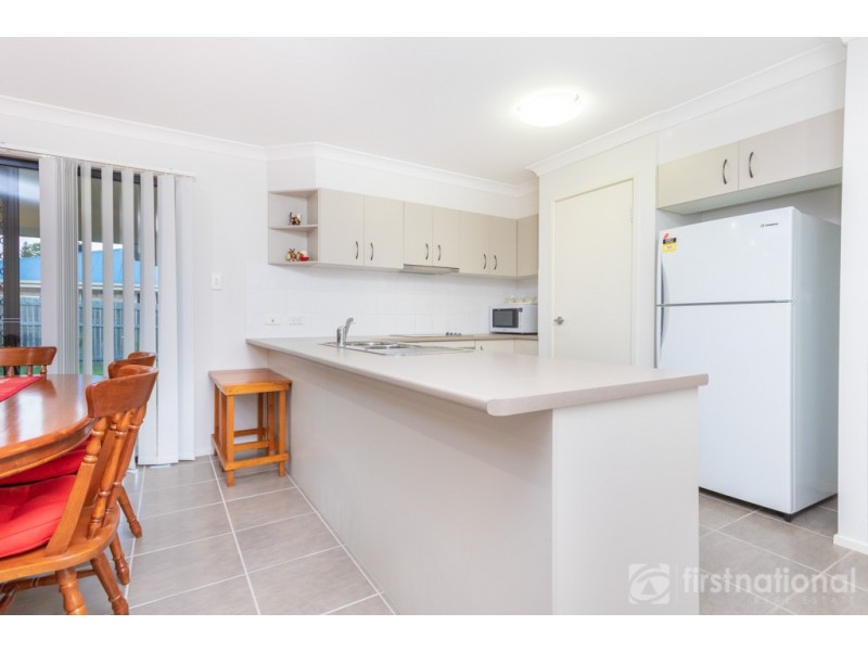 8 Crumpton Place, Beerwah QLD 4519