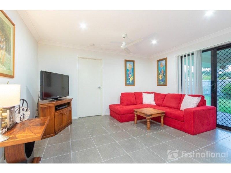 8 Crumpton Place, Beerwah QLD 4519