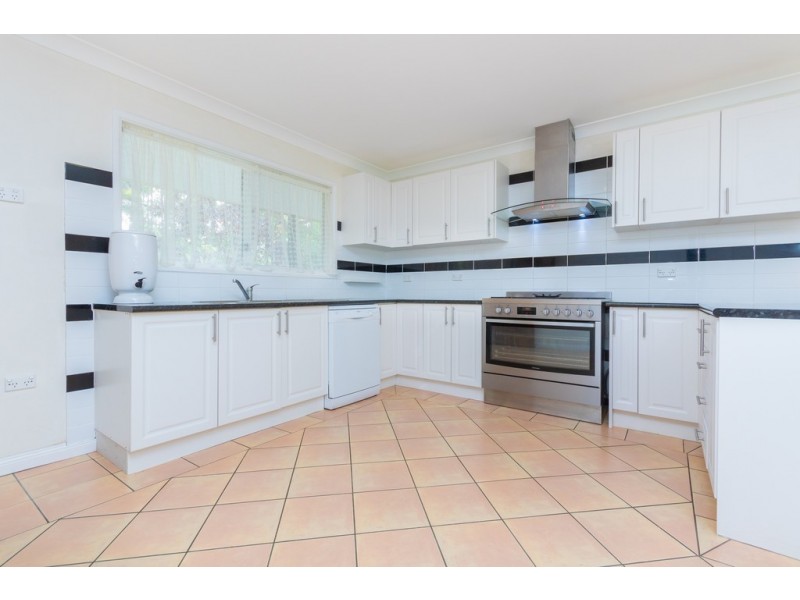 89 Lindeman Road, Beerwah QLD 4519