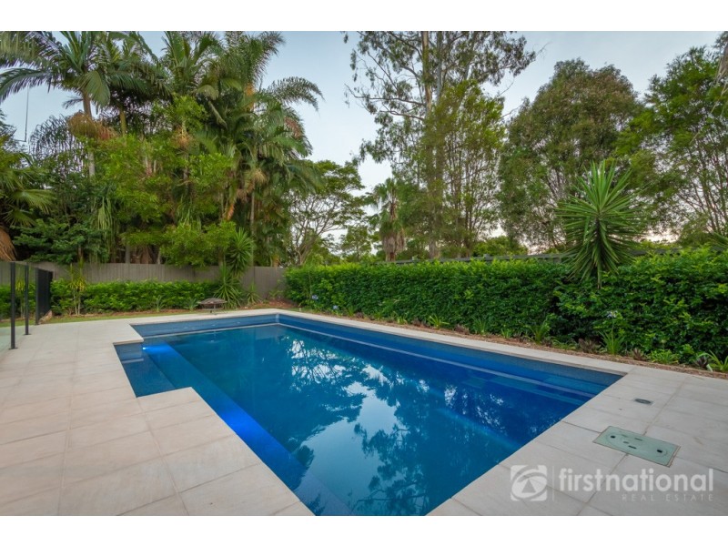 4 Coolamon Crescent, Beerwah QLD 4519