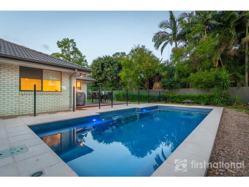 4 Coolamon Crescent, Beerwah QLD 4519