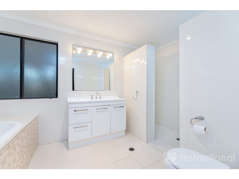 302 Old Gympie Road, Mooloolah Valley QLD 4553