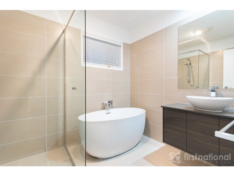 9 Nichols Avenue, Beerwah QLD 4519