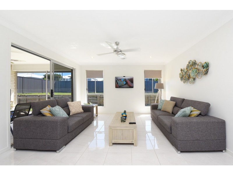 1 Lloyd Street, Beerwah QLD 4519