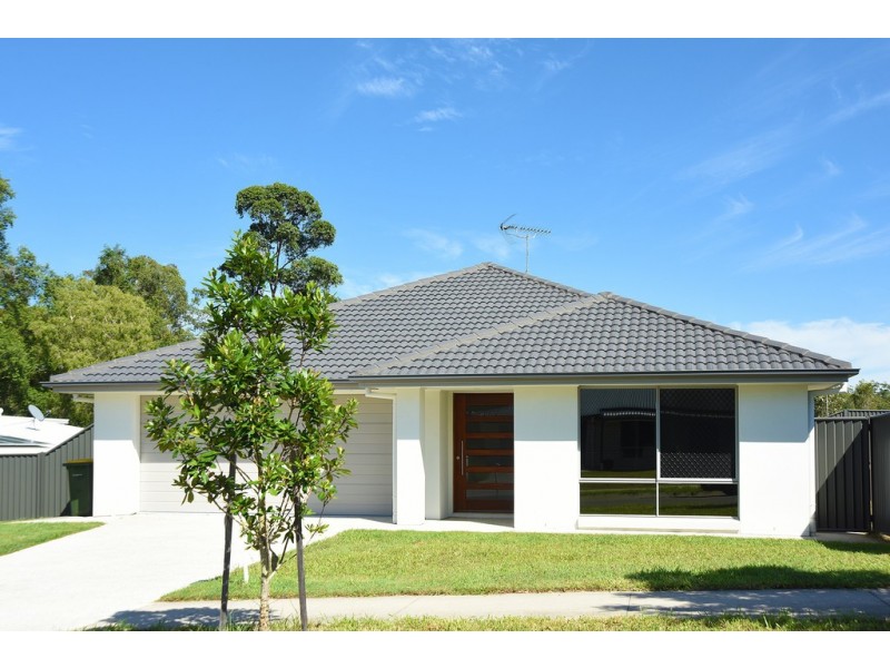 1 Lloyd Street, Beerwah QLD 4519