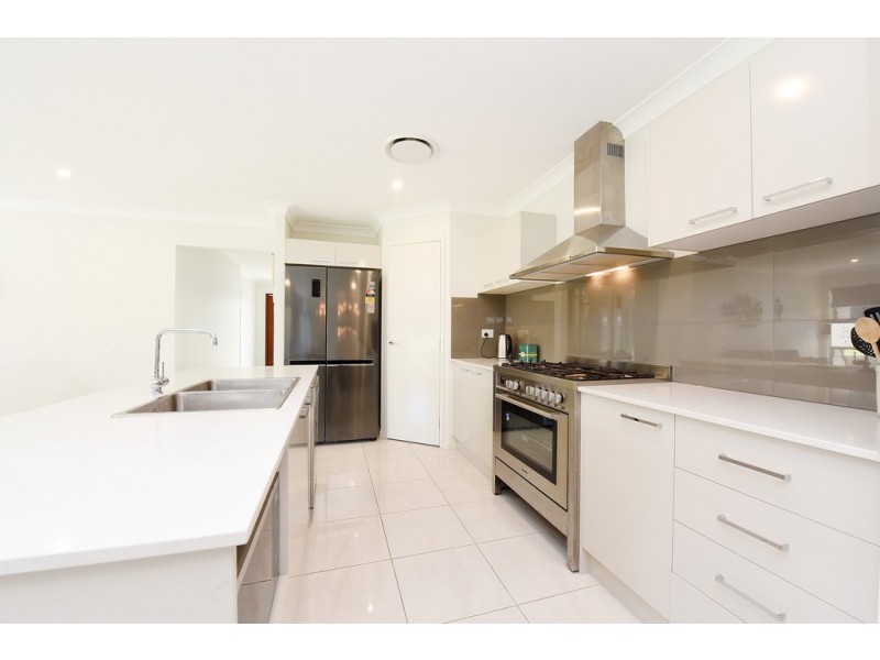 1 Lloyd Street, Beerwah QLD 4519