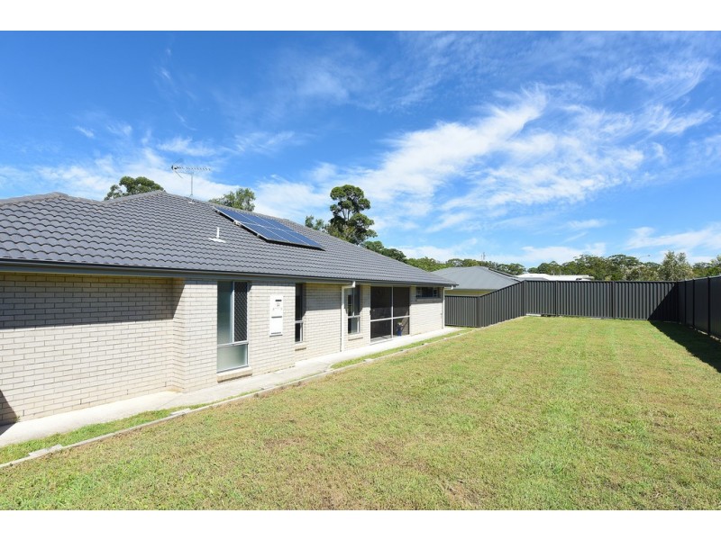 1 Lloyd Street, Beerwah QLD 4519