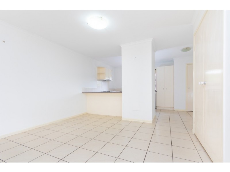 12/2A Swan Street, Beerwah QLD 4519