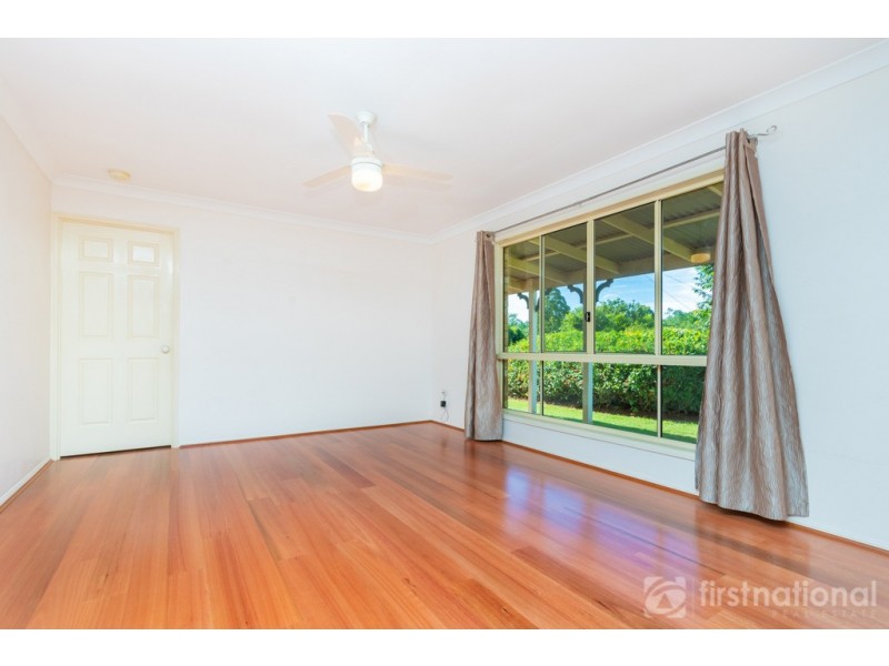 39 Parkview Road, Glass House Mountains QLD 4518