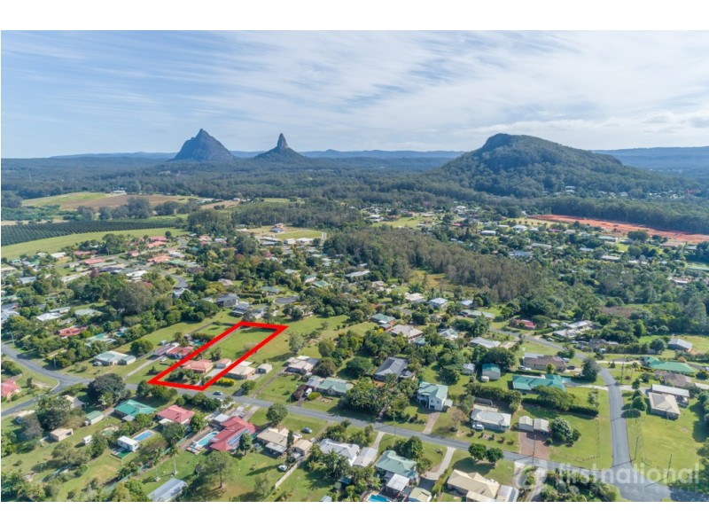 39 Parkview Road, Glass House Mountains QLD 4518