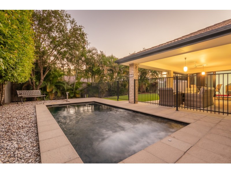 12 Sugar Coast Drive, Glass House Mountains QLD 4518