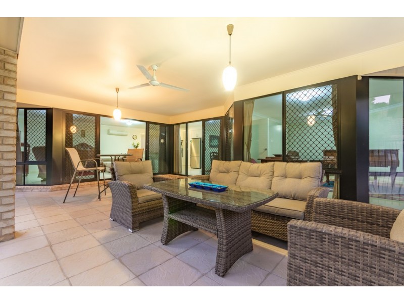 12 Sugar Coast Drive, Glass House Mountains QLD 4518