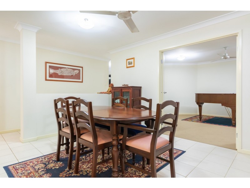 12 Sugar Coast Drive, Glass House Mountains QLD 4518