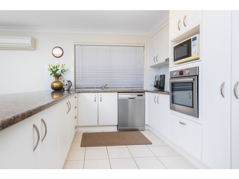 12 Sugar Coast Drive, Glass House Mountains QLD 4518