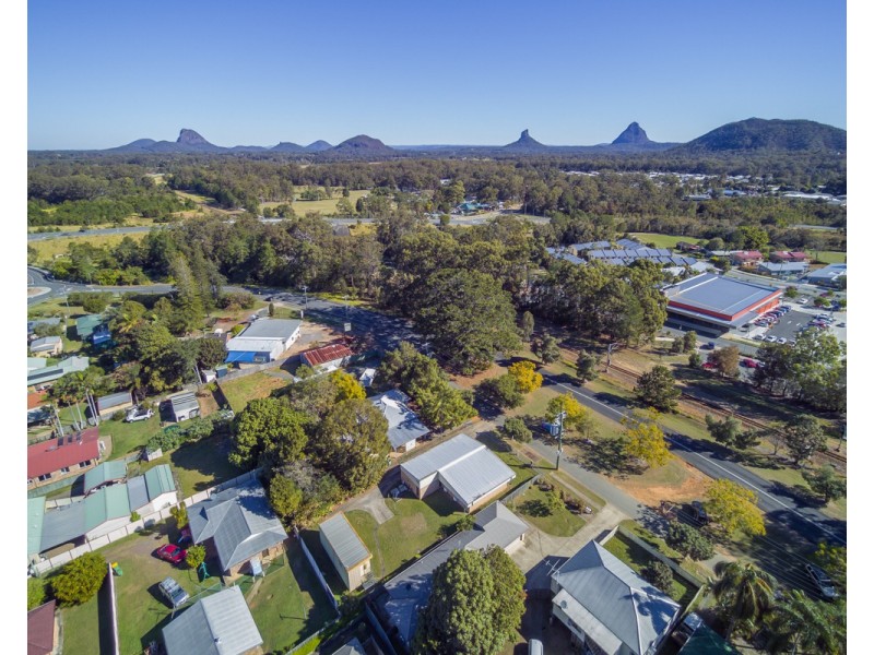 71 Beerwah Parade, Beerwah QLD 4519