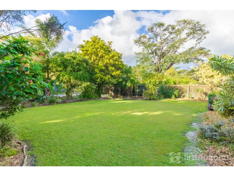 4 Montrose Street, Beerwah QLD 4519