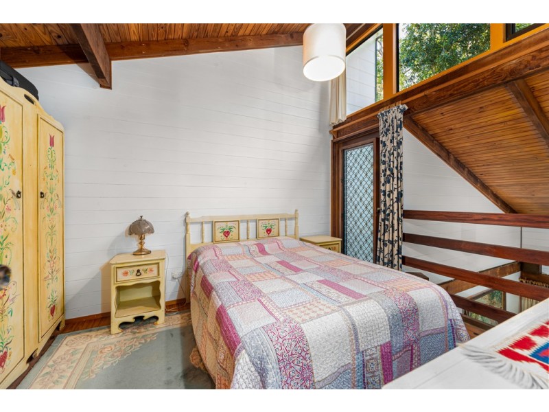 252 Peachester Road, Beerwah QLD 4519