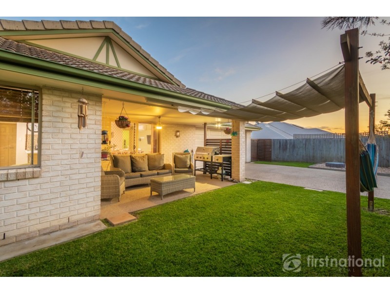 8 Greenview Avenue, Beerwah QLD 4519