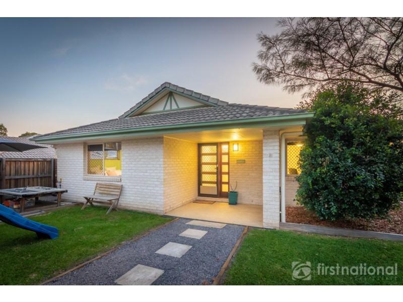 8 Greenview Avenue, Beerwah QLD 4519