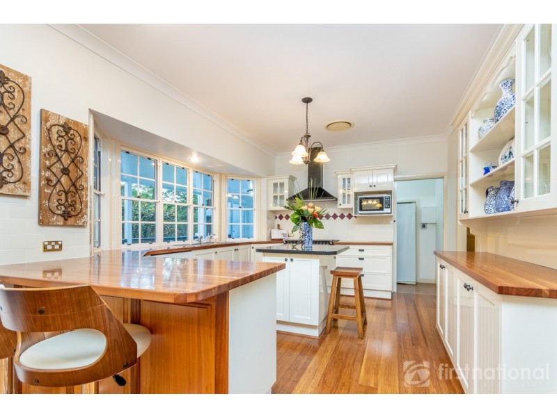 16 London Creek Road, Peachester QLD 4519